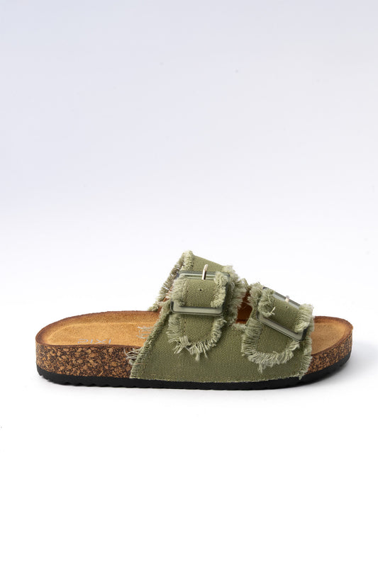 01-5202  Buckle Slipper