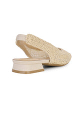 01-5211 Pointed Toe Mule