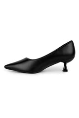 01-5310 Kitten Heel Pumps