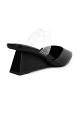 01-5389 Pointed Toe Mule