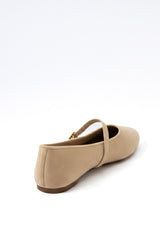 The Clara 01-6063