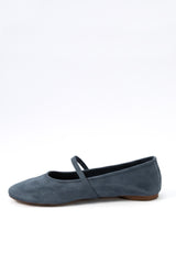 The Clara 01-6063