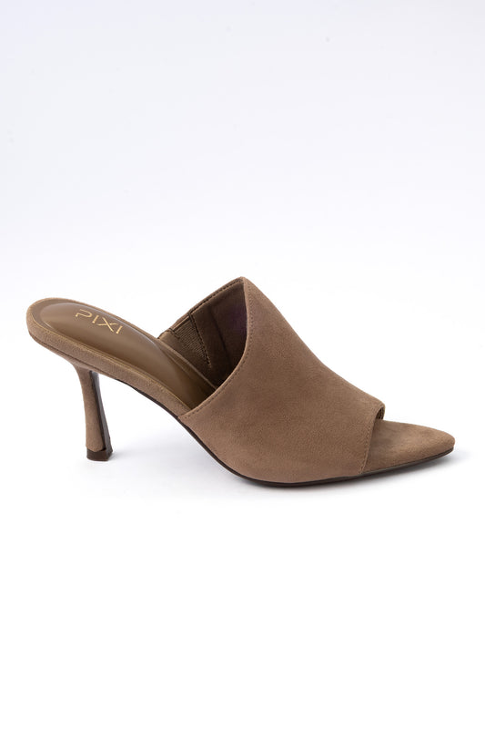 The Bisous 01-6077