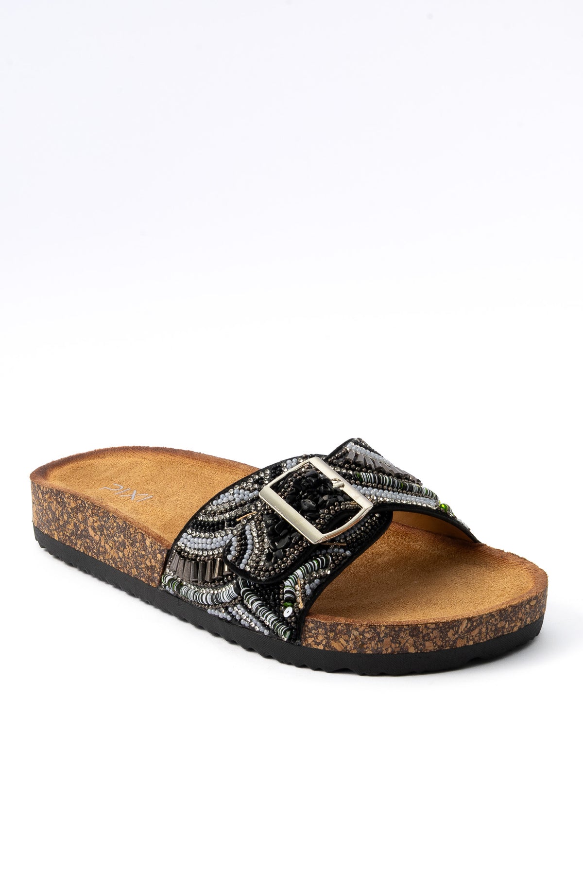 The Sandy Beach 01-6157