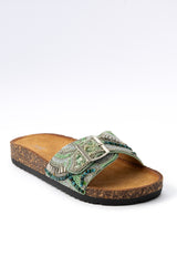 The Sandy Beach 01-6157
